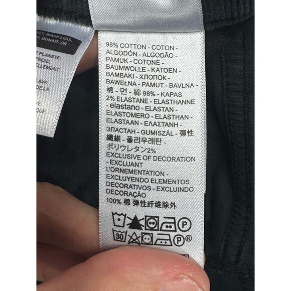 Levi's 726 Women's High Rise Flare Leg Black Corduroy Pants - 30x30 (29x29.5) - Picture 6 of 6